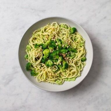 spaghettis aux brocolis et pignons de pin, régime méditerranéen